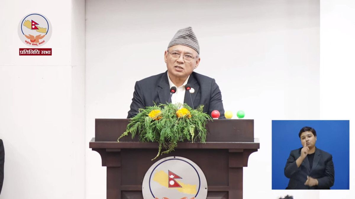 एमालेद्वारा सरकार पुनर्गठन गर्न रवि लामिछानेलाई सुझाव