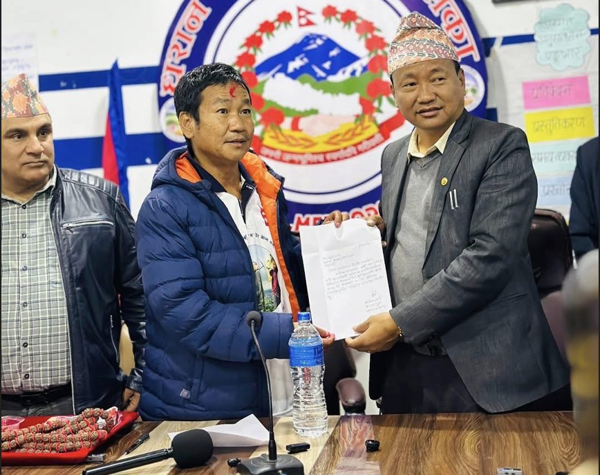 हर्क साम्पाङको सुनसरी–१ बाट मनोनयन