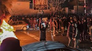 इरानमा सरकारविरोधी प्रदर्शनमा २ हजार नागरिकको मृत्यु, अमेरिका–इरान तनाव बढ्दो