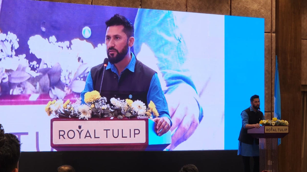 लामिछानेको सांसदलाई निर्देशन: जिम्मेवार र विश्वासिलो व्यवहार देखाउनुस्