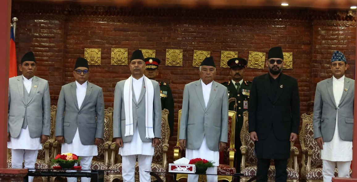 प्रधानन्यायाधीश मनोजकुमार शर्माले लिए शपथ