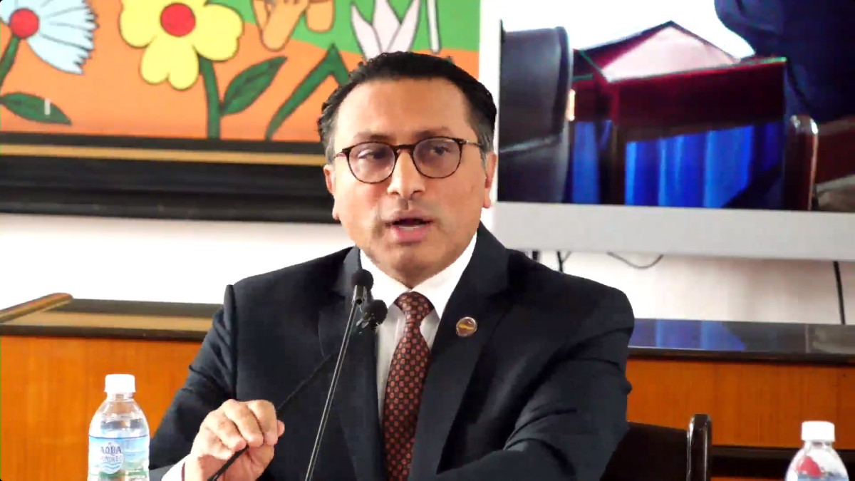 प्रधानमन्त्रीको तर्फबाट संसद्मा अर्थमन्त्री स्वर्णिम वाग्लेले जवाफ दिने